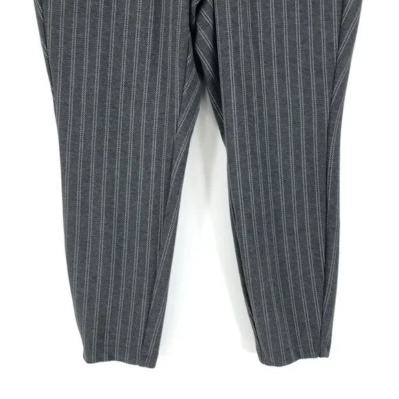 Torrid Studio Pixie Luxe Ponte Skinny Pant Women's Plus Size 1/1X Gray Stripe - Picture 2 of 12